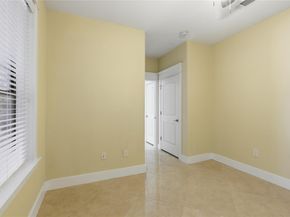 17700 Edgewood WAY 101, Jonestown TX 78645