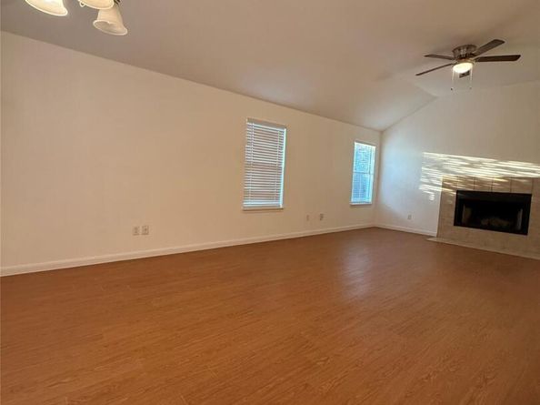 7209 Oak Meadow DR, Austin TX 78736