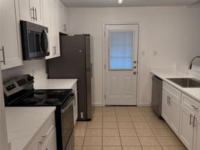 7209 Oak Meadow DR, Austin TX 78736