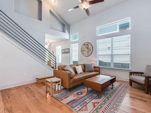 2315 Capulet ST, Austin TX 78741