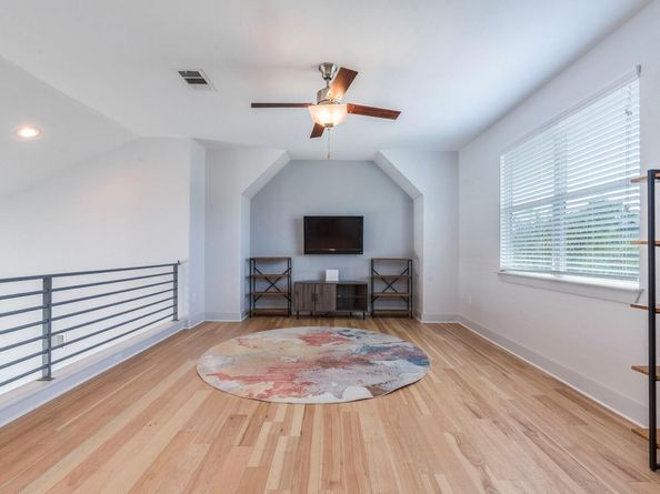2315 Capulet ST, Austin TX 78741