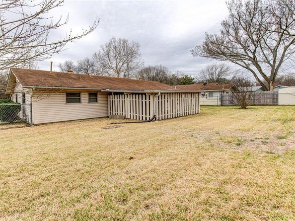 8424 Jamestown DR, Austin TX 78758