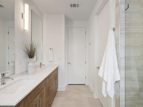 900 S 2nd ST 21, Austin TX 78704