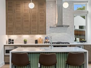 900 S 2nd ST 21, Austin TX 78704