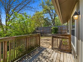 8411 Bargamin DR, Austin TX 78736