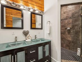 1702 Miriam Ave, Austin TX 78702