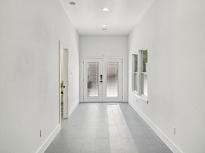 1702 Miriam Ave, Austin TX 78702