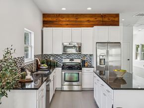 1702 Miriam Ave, Austin TX 78702