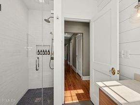 158 Courtland Hill Street, Stamford CT 06906