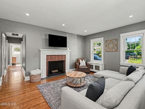 158 Courtland Hill Street, Stamford CT 06906