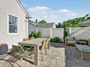 158 Courtland Hill Street, Stamford CT 06906