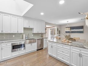 260 Weeping Willow Lane, Fairfield CT 06825