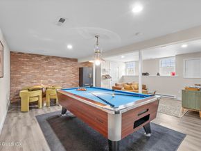 260 Weeping Willow Lane, Fairfield CT 06825