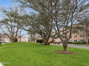 3 Putnam Hill 2G, Greenwich CT 06830