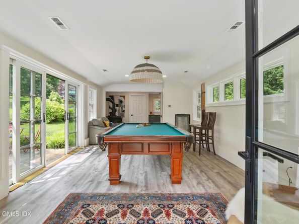 19 Skymeadow Drive, Stamford CT 06903