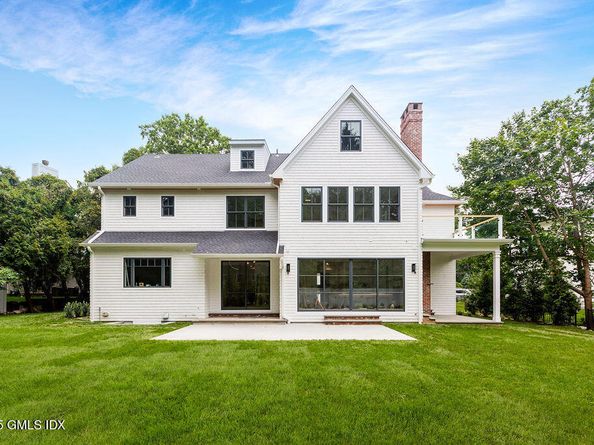 6 Dorchester Lane, Riverside CT 06878