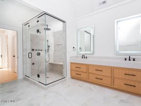 6 Dorchester Lane, Riverside CT 06878