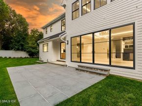 6 Dorchester Lane, Riverside CT 06878