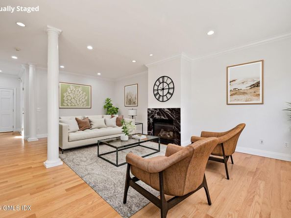 147 Holly Hill Lane 2, Greenwich CT 06830