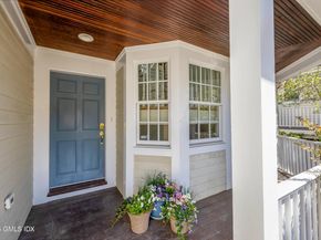 147 Holly Hill Lane 2, Greenwich CT 06830