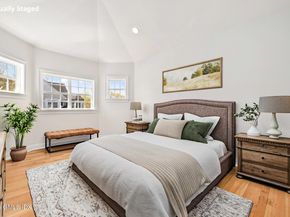 147 Holly Hill Lane 2, Greenwich CT 06830