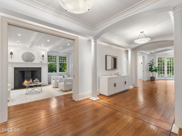 7 Jones Park Drive, Riverside CT 06878