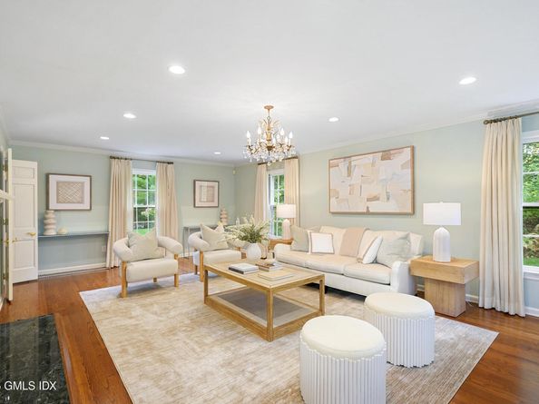 43 Sawmill Lane, Greenwich CT 06830
