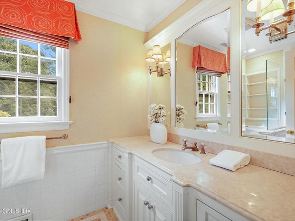 43 Sawmill Lane, Greenwich CT 06830