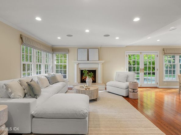 43 Sawmill Lane, Greenwich CT 06830