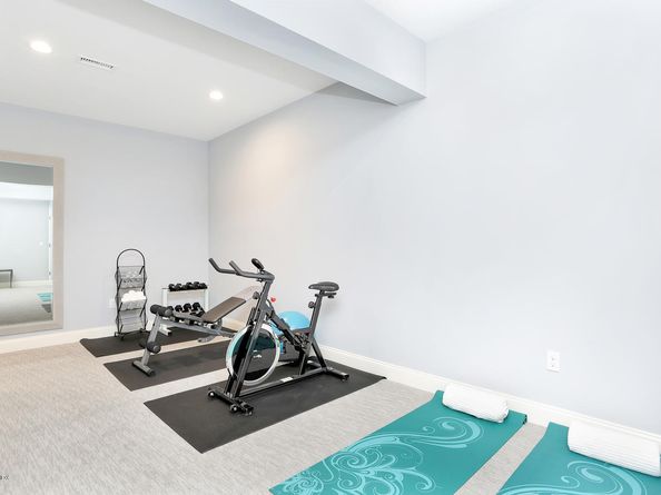 8 View Street 10, Greenwich CT 06830