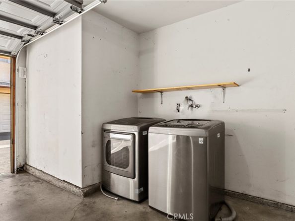 8031 Canby Ave 4, Reseda CA 91335