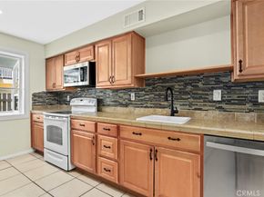 8031 Canby Ave 4, Reseda CA 91335