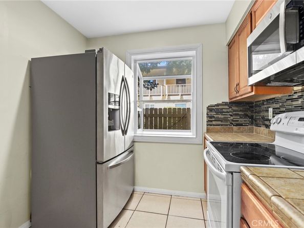 8031 Canby Ave 4, Reseda CA 91335