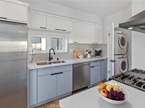 1726 Menlo Avenue, Los Angeles CA 90006