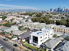 1726 Menlo Avenue, Los Angeles CA 90006