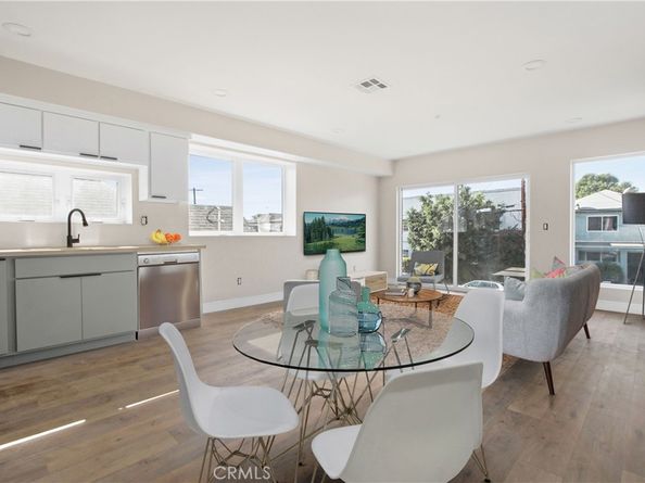 1726 Menlo Avenue, Los Angeles CA 90006