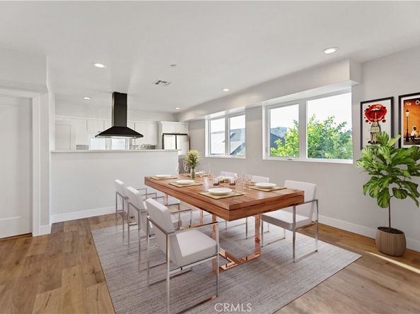 1726 Menlo Avenue, Los Angeles CA 90006