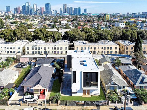 1726 Menlo Avenue, Los Angeles CA 90006