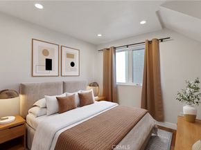 1726 Menlo Avenue, Los Angeles CA 90006