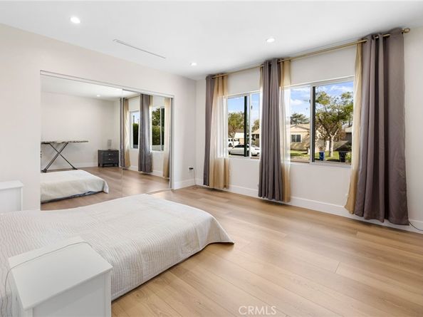 2031 N Pass, Burbank CA 91505