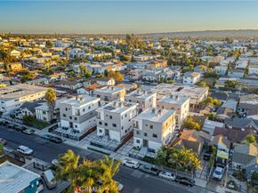 4842 W 17th Street, Los Angeles CA 90019