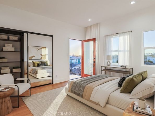 4842 W 17th Street, Los Angeles CA 90019