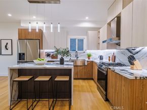 4842 W 17th Street, Los Angeles CA 90019