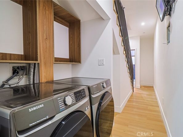 4842 W 17th Street, Los Angeles CA 90019