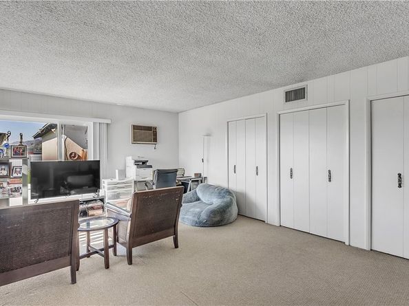 919 E Delaware Road, Burbank CA 91504