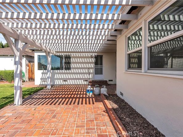 919 E Delaware Road, Burbank CA 91504