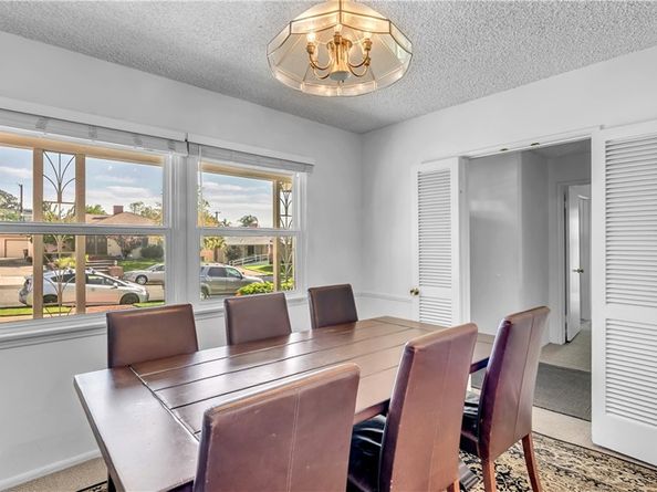 919 E Delaware Road, Burbank CA 91504