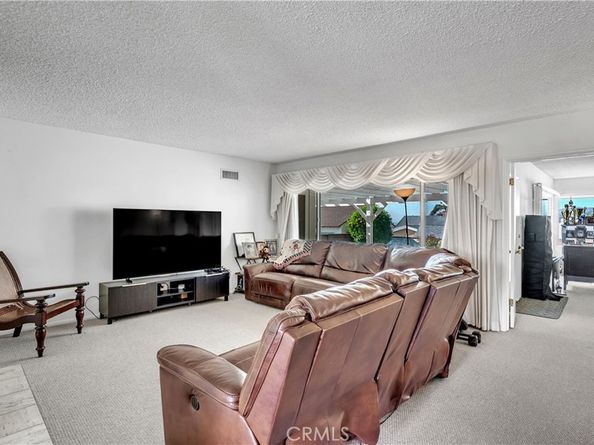 919 E Delaware Road, Burbank CA 91504