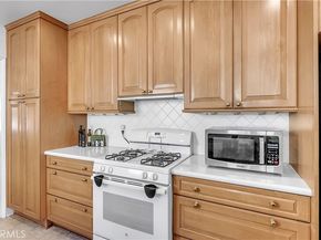 919 E Delaware Road, Burbank CA 91504