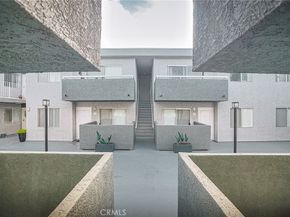 4406 Cahuenga Boulevard, Toluca Lake CA 91602